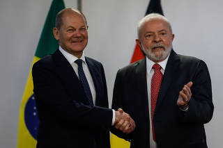 Lula propõe grupo para mediar paz entre Rússia e Ucrânia