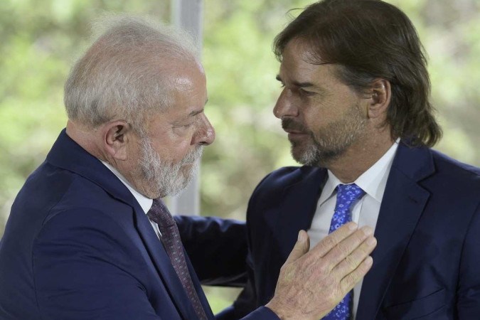 Lula apresenta discurso sob medida para agradar Uruguai