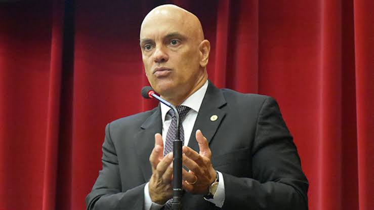 Moraes nega pedido de suspensão de posse de deputados bolsonaristas