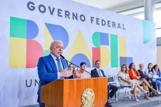 Lula reforça pedido de paz entre Rússia e Ucrânia no dia de um ano da guerra