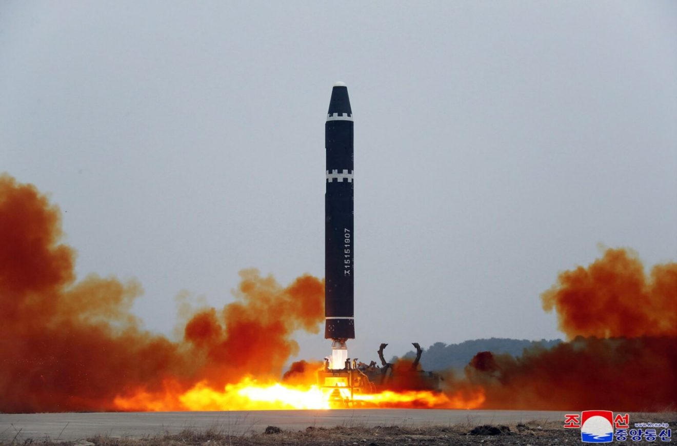 Coreia do Norte lança 2º míssil balístico em menos de 48 horas