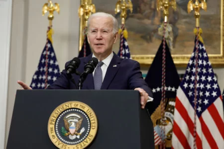 Biden: sistema bancário é “seguro” e clientes não terão prejuízo