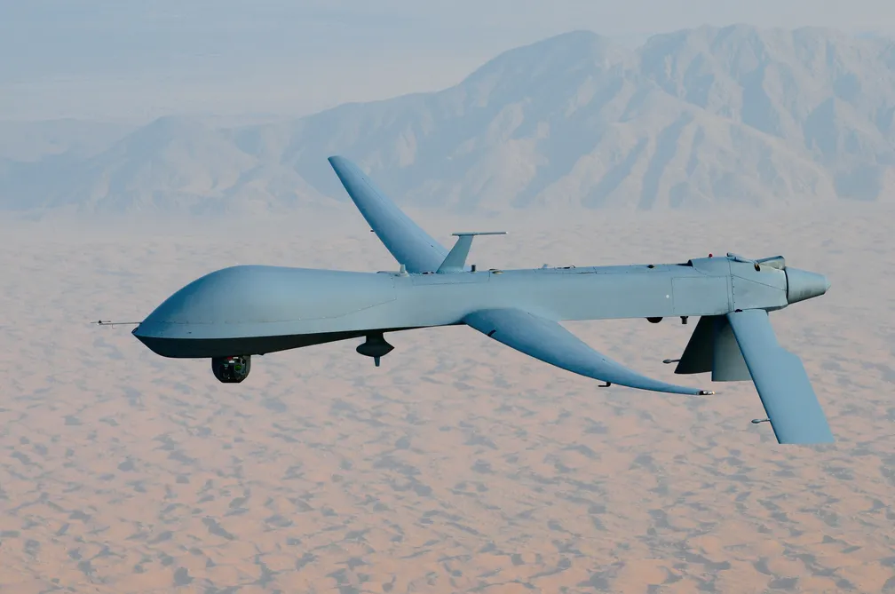 EUA afirmam que tiveram drone derrubado pela Rússia no Mar Negro; Moscou nega colisão com caça