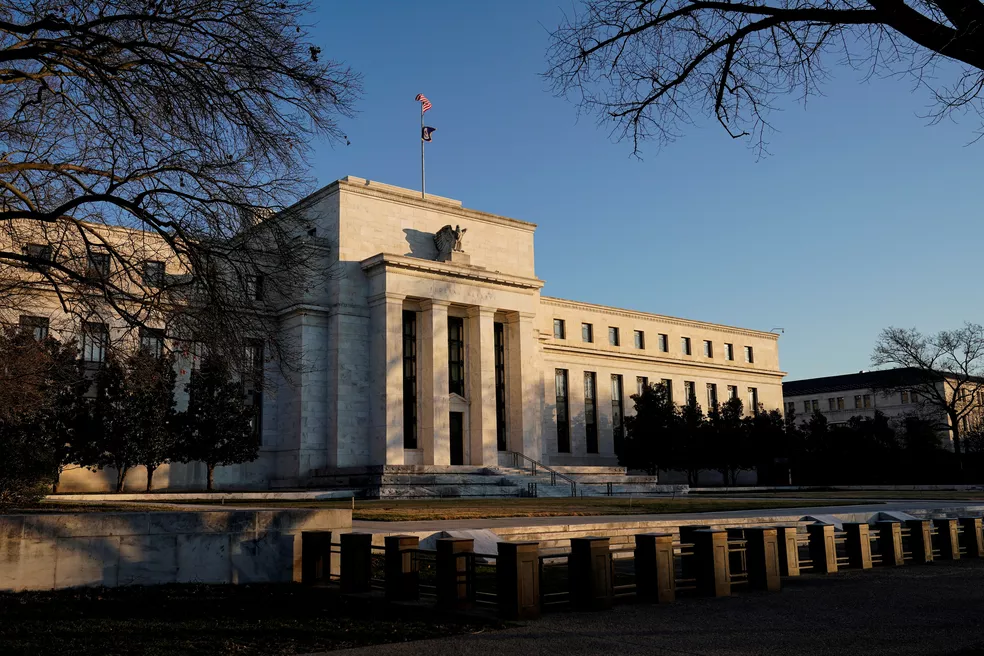 Fed sobe os juros dos EUA em 0,25 ponto percentual