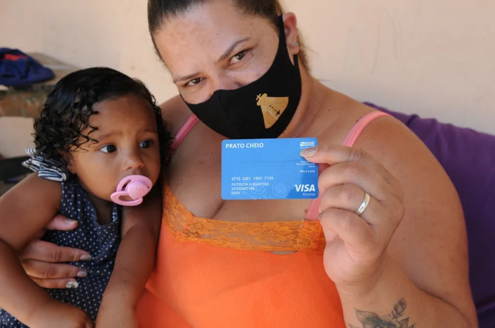 Cartão Prato Cheio: beneficiários têm até 12 meses para utilizar crédito, no DF